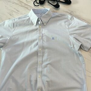 Mens Brooks Brothers button down size XL